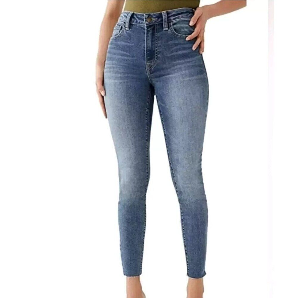 True Religion Halle High Rise Super Skinny Jeans Size 27 Snap Pocket Medium Wash
